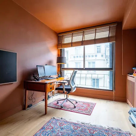 Apartment Veeve - Footsteps From Trocadero *